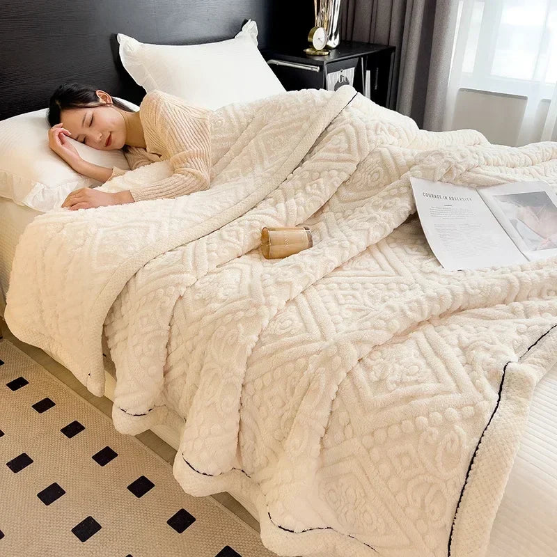New Carved Velvet Warm Autumn Winter Blanket for Bed Soft Fluffy Sofa Blankets Warmth Cozy Coral Flannel Sofa Cover Blanket Nap
