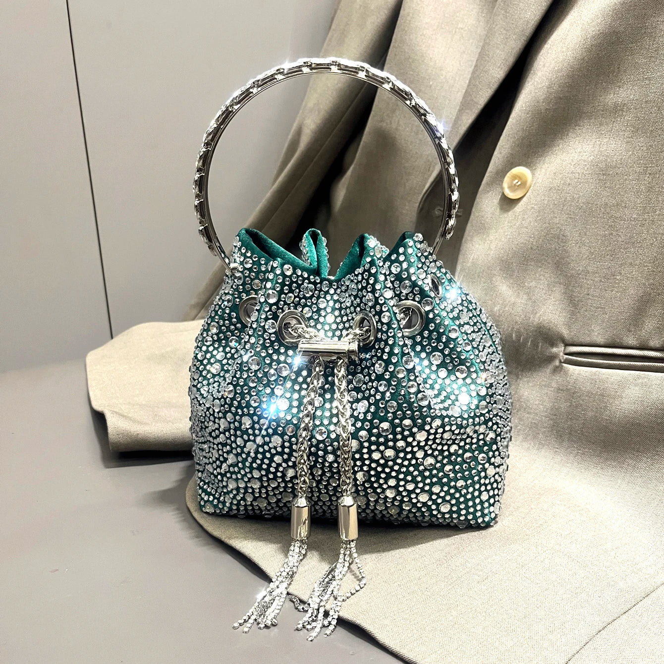 Handle Rhinestones Evening clutch Bag Purses and handbag luxury Designer shoulder bag Shiny Crystal Clutch purse bucket bag
