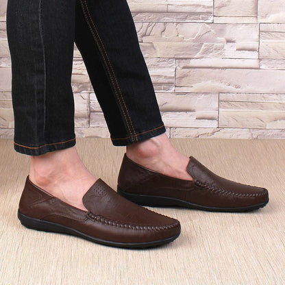 Genuine Leather Men Casual Shoes Luxury Brand Formal Men Loafers Moccasins Italian Breathable Slip on Male Boat Shoes Size 37-47