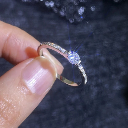 0.3ct 4mm D VVS1 Moissanite Rings for Women Sparkling Wedding Eternity Bands S925 Sterling Silver Jewelry Classic Ring