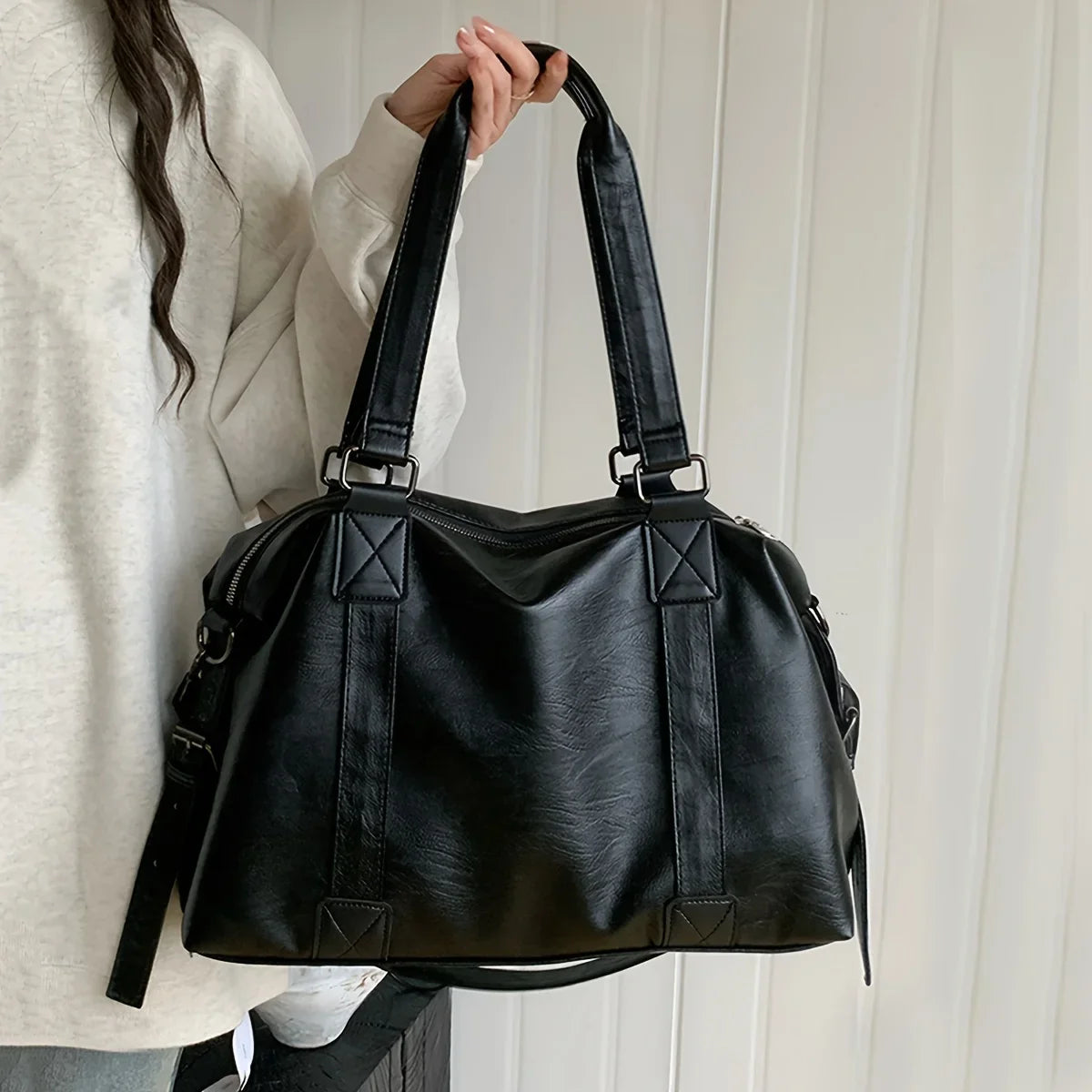 Luxury Women's Shoulder Bags Large Capacity Waterproof Crossbody Bag For Women Daily Commuting