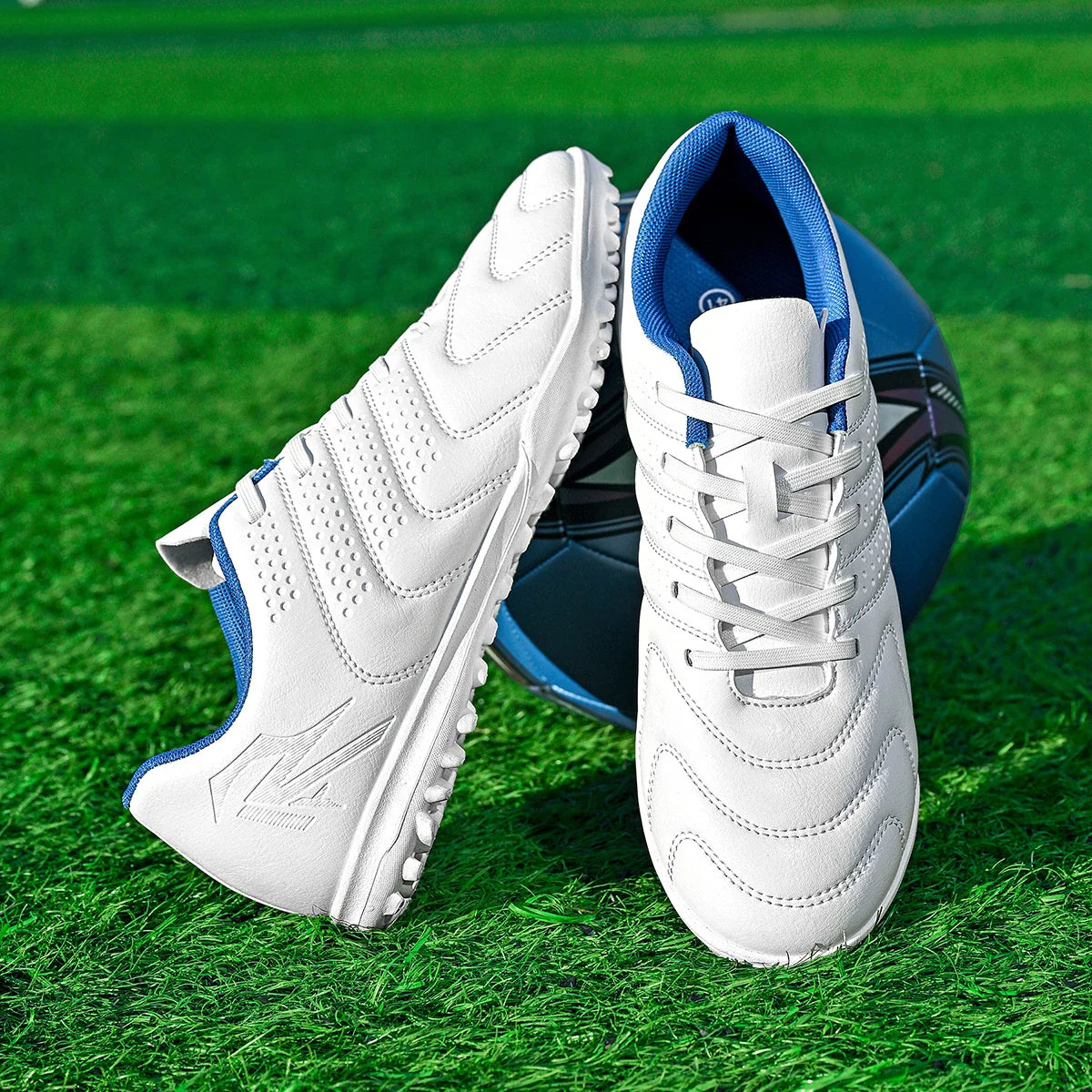 Wear Resistant TF Turf Soccer Boots PU Elastic Fabric Upper Rubber Stable Grip Sole Youth Boys Girls Football Shoes