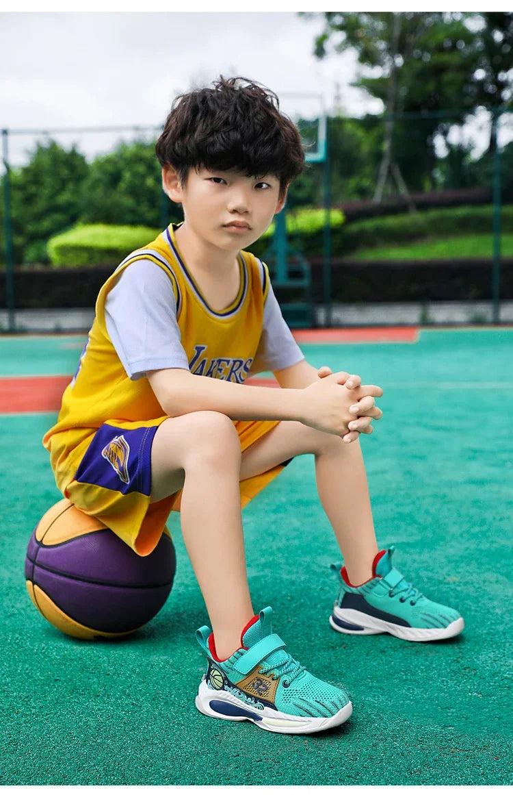 Brand Kids' Sports Shoes Non-slip Running Shoes Boys Basketball Sports Tennis Shoes Fashion Comfortable Teenager Casual Sneakers