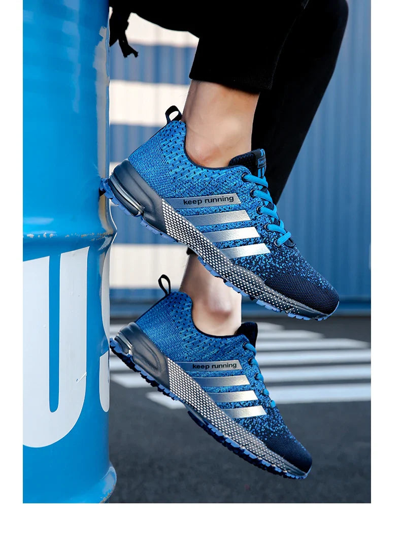 New fashionable plus-size men's casual sports shoes, walking and running shoes, tennis vulcanized men's shoes