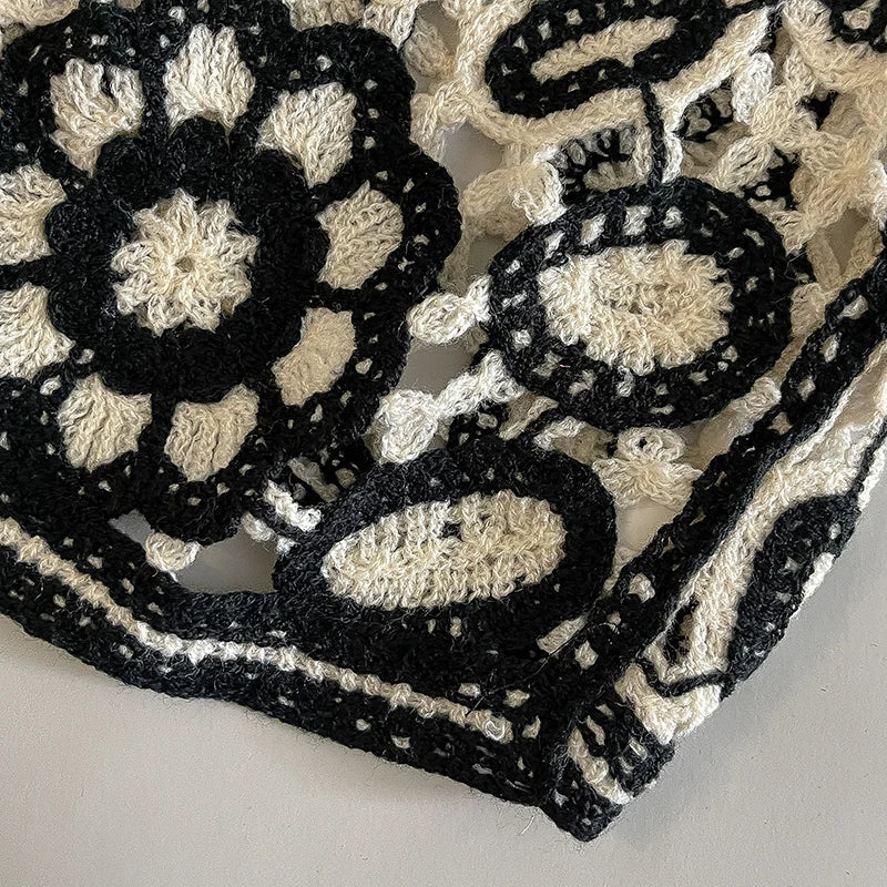 Floral Crochet Vest for Women Openwork Button Front Sleeveless Jacket Waistcoat Bohemian Summer Beach Vacation Outfit