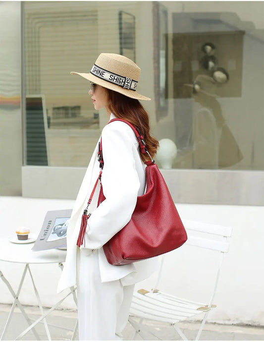 Fashion Tassel Women Shoulder Bag 100% Genuine Leather Daily Shopping Hobos Classic Large Red Tote Handbag Crossbody Bag