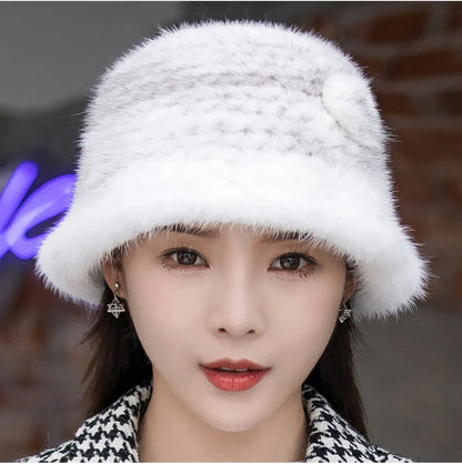 Woman Hat Winter Solid Mink Caps With Flower Natural Mink Fur Hats New Russian Girl Soft Knitting Real Fur Bucket Hats 2026 Warm