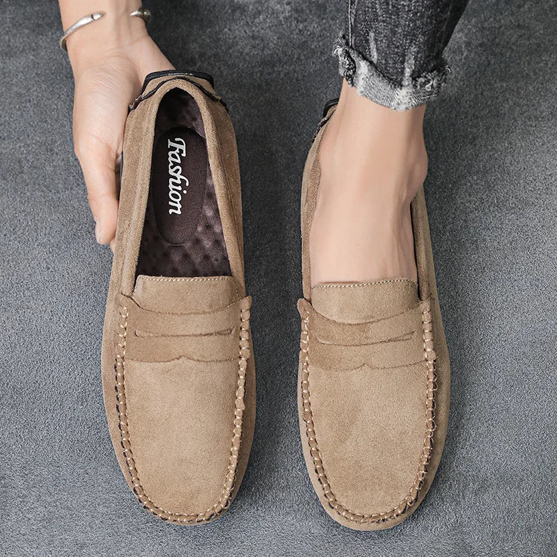 Fashion Lightweight Suede Men Casual Shoes Lazy Shoes Male Breathable Slip-on Mens Driving Shoes Comfortable Loafers Moccasins