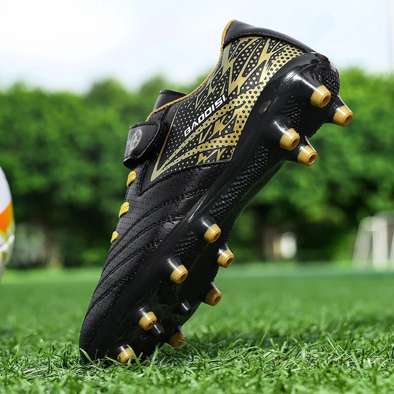 New Kid Soccer Shoes Match Non-Slip Professional Match Boys Outdoor Football Boots Comfortable Sneakers Sports Shoes Unisex