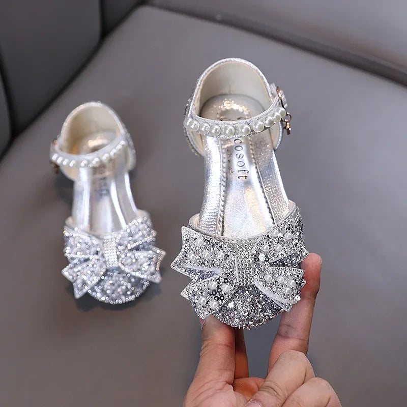 Luxury New Children Causal Dance Sandals Girls Rhinestone Flat Sandals Non-slip Fashion Kids Sequins Princess Performance Shoes