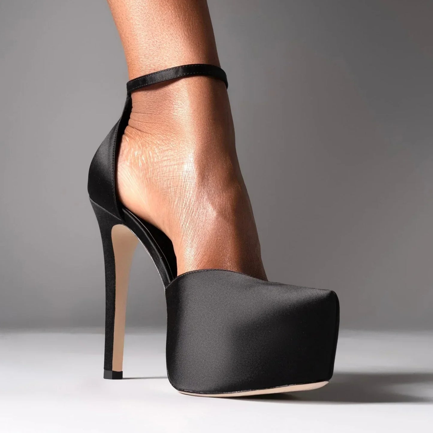 Red Patent Leather Platform High Heels  Stiletto Ankle Buckle Strap Solid New Arrivals Fashion Slingback Buckle Strap Shoes