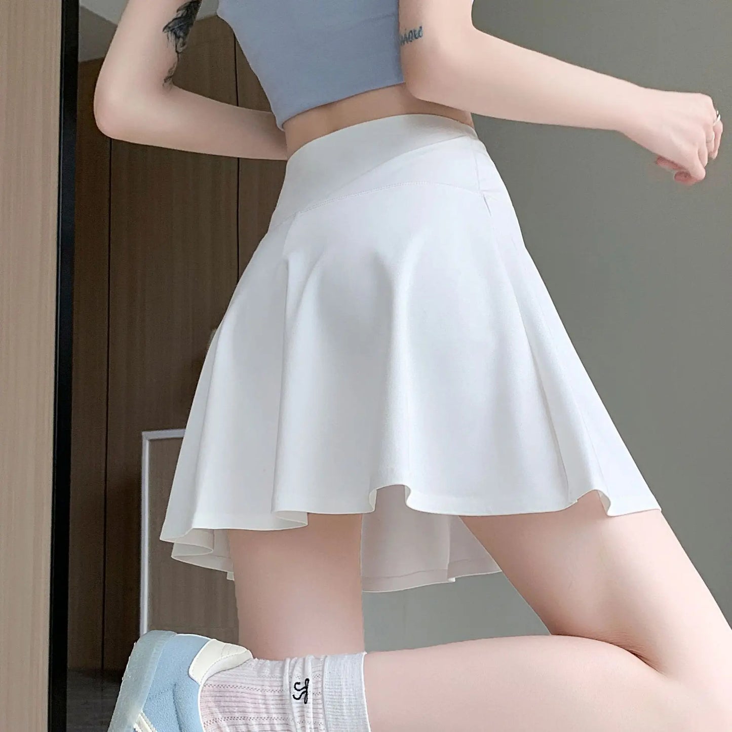 Women Summer Fake Two Pieces Sports Skirt Anti-Chafing Anti-Slip Tennis Badminton Yoga Skirt Pleated White Mini Skirt  Running