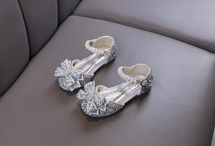 Luxury New Children Causal Dance Sandals Girls Rhinestone Flat Sandals Non-slip Fashion Kids Sequins Princess Performance Shoes
