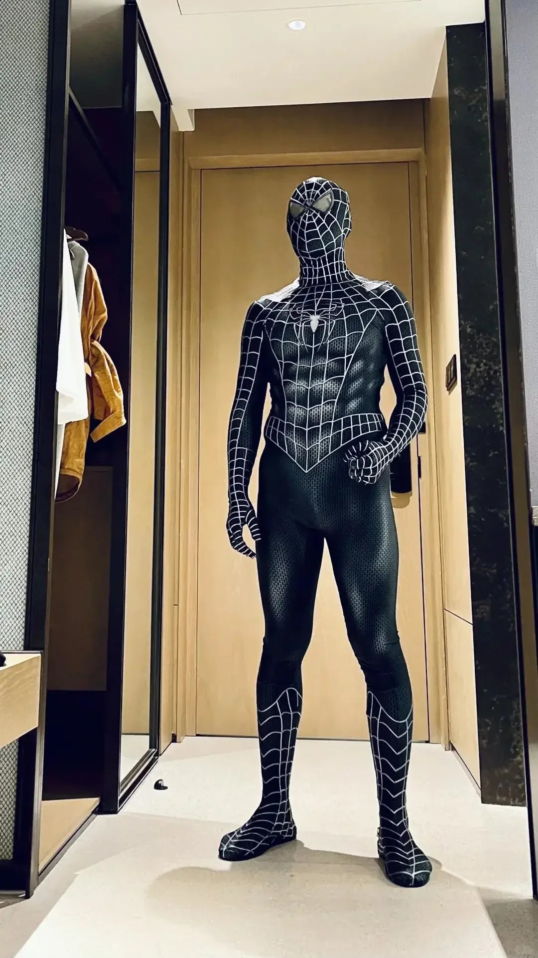 Black Spider Man Toby Costume Slim Fit Jumpsuit Cosplay Superhero Expedition Costume Superhero Zhentai Halloween Party Gifts