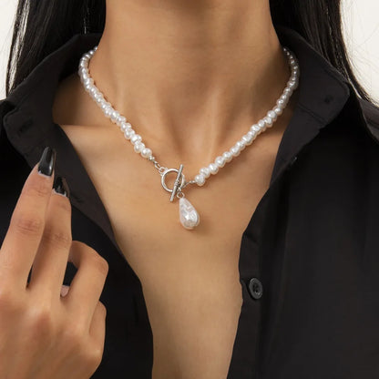 Elegant Irregular Imitation Pearl Beads Necklace for Women Vintage Party Wedding Tassels Choker Fashion Jewelry Accessories Gift