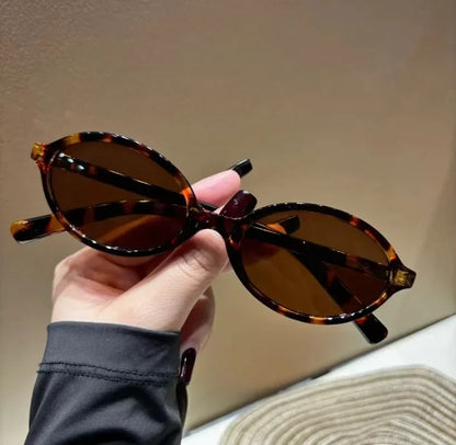 New Frame Oval Shape Sunglasses Classic Men's Vintage Sun Glasses Women Outdoor Leisure Eyewear UV400 Glasses Shades