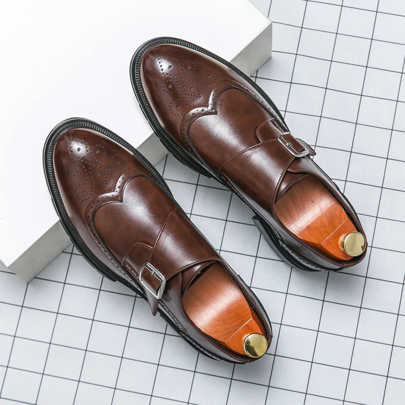 Fashion Formal Wedding Shoes Men Trend Casual Business Leather Shoes For Men High Quality Social Brogues Leather Shoes Male