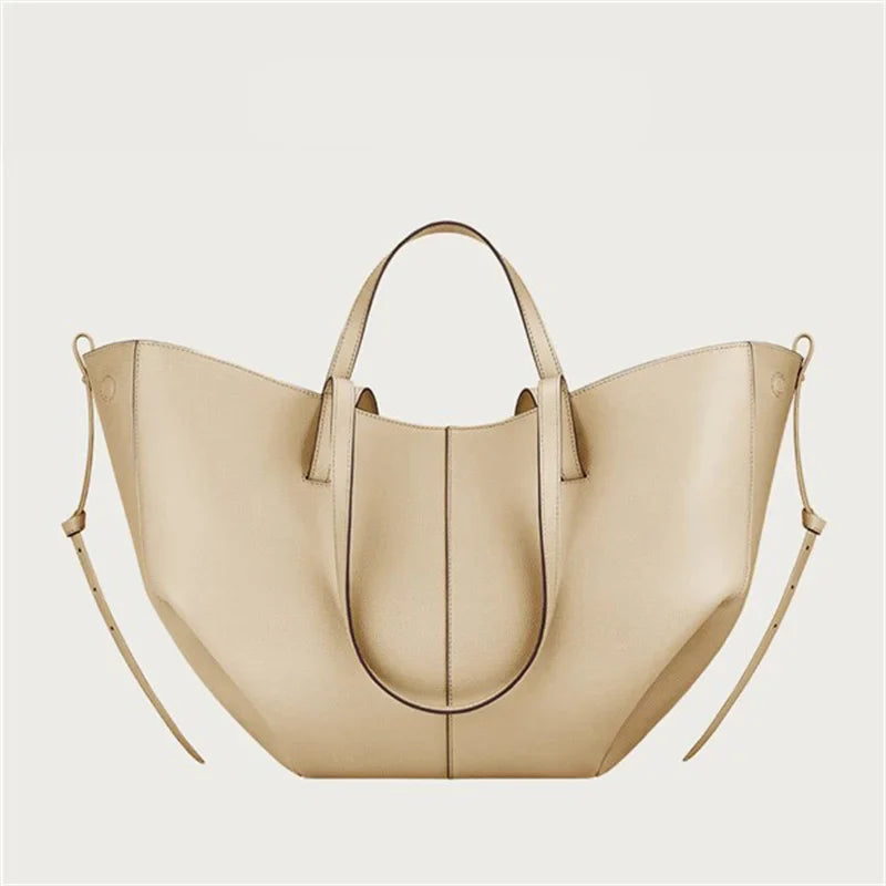Nouveau sac fourre-tout en cuir de grande taille pour femmesNiche féminine sac à main ailes de grande capacité sac à bandoulière