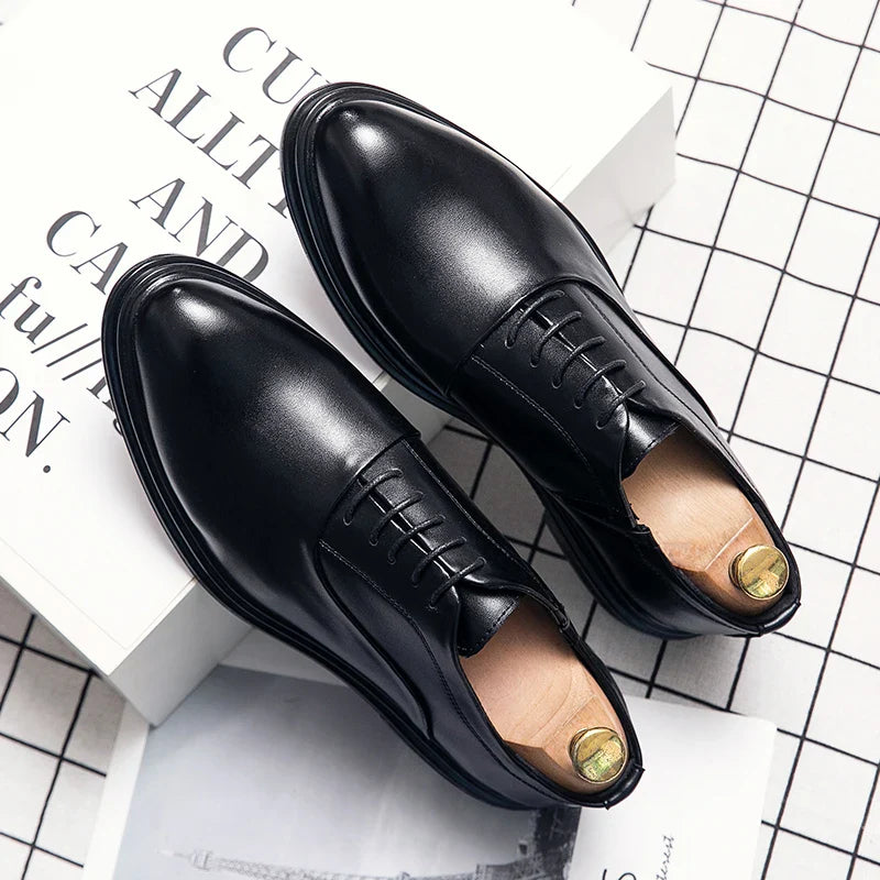 Fashion Business Formal Leather Shoes Men 2026 Summer Low-top Solid Wedding Shoes Black Oxford Pointed Office Shoes Plus Size 46