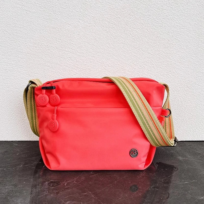 Ultra-light Nylon Crossbody Bag for Women Adjustable Wide Strap Lightweight Women's Bag Zipper Closure Stylish Messenger Bag