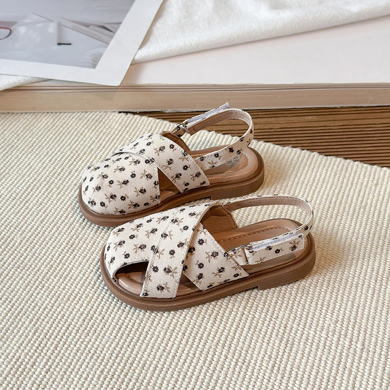 Girls Princess Floral Sandals New Summer Cross Strap Children Beach Shoes Non-Slip Breathable Kids Flat Sandals School Perform