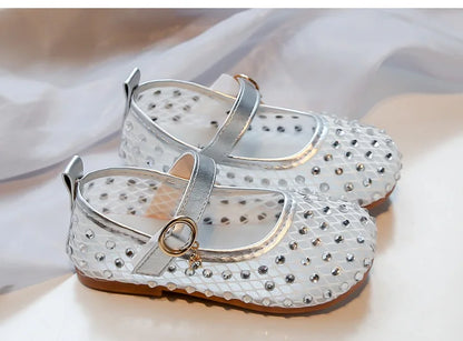 2026Summer Girl's Sandals Crystal Air Mesh Biege Sliver Luxury Kids Flat Shoes Beautiful Party Graceful Anti-skid Childern Shoes