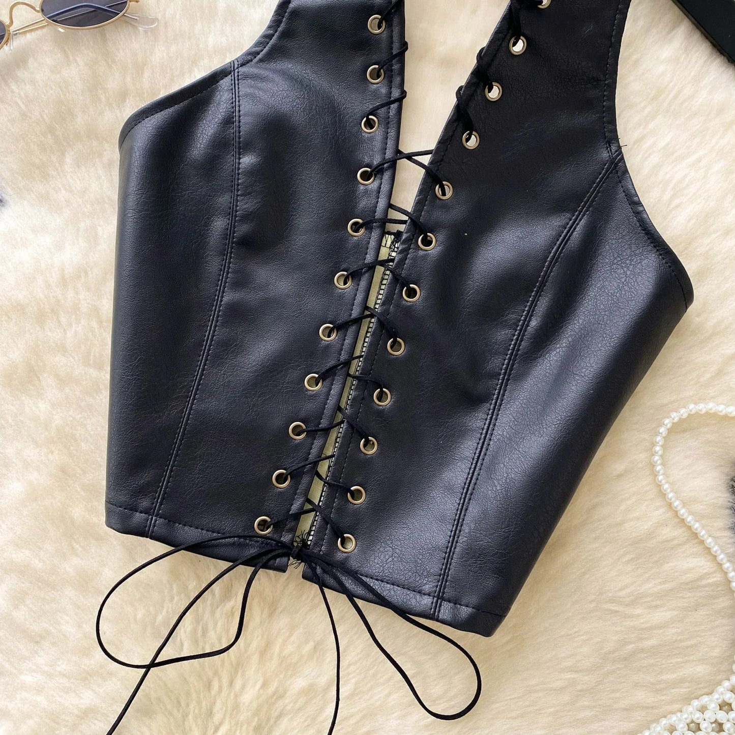 New Sexy Crop Top Inside Women Black PU Leather Rope Strap Hollow Out Punk Style Tank Tops Vest Fashion Backless Club Party Wear