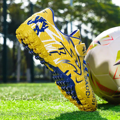 New Men Kids Football Boots Ultralight Professional Boys Match Grass Soccer Shoes Cleats Non-Slip Training Shoes Drop Shipping