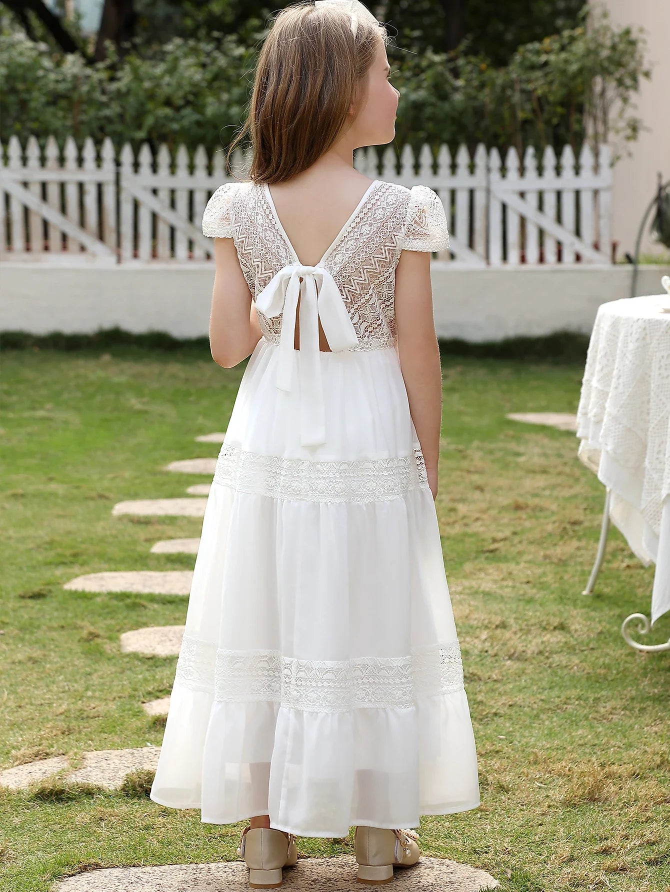 Children's Vintage Wedding Flower Girl Dresses Beach Holiday Lace Backless Long Dresses Girls' Communion Dresses