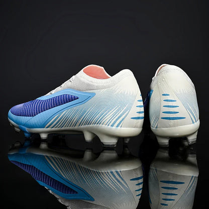 New Football Shoes Professional Low-top Soccer Field Cleats Outdoor Breathable Athletic Spikes Youth Boys Football Shoes Unisex