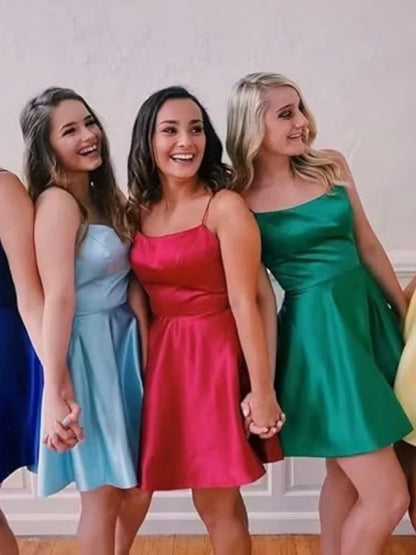 Short Homecoming Dresses for Teens With Pockets Spaghetti Straps Satin Prom Dress for Women A-line Knee Length Party Dress