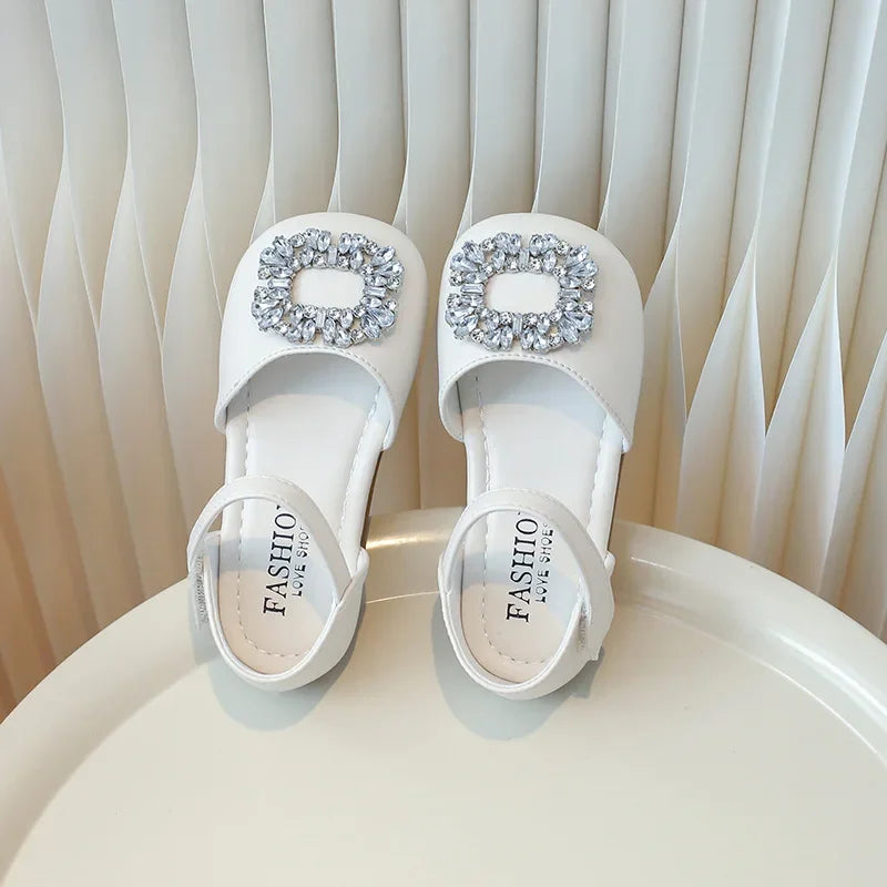 New Children's Sandals Summer Rhinestone Buckle Sandals for Girls Fashion Elegant Kids Princess Causal Wedding Flat Sandals Soft