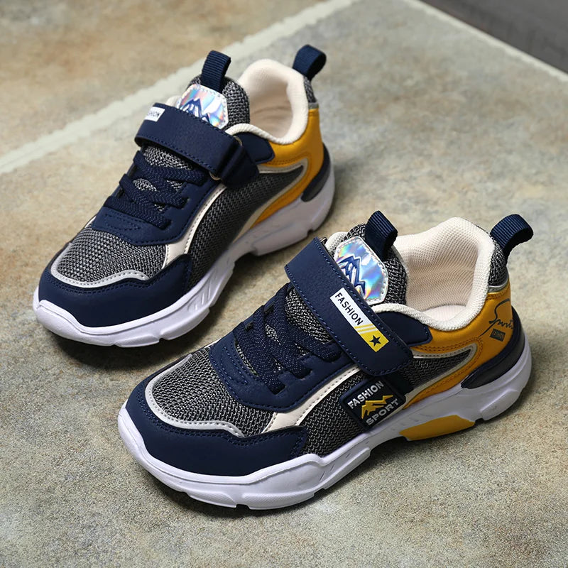 Kids Mesh Running Shoes Fashion Youngsters Teens Casual Walking Students Sneakers Breathable Soft Children Outdoor Sports Tennis