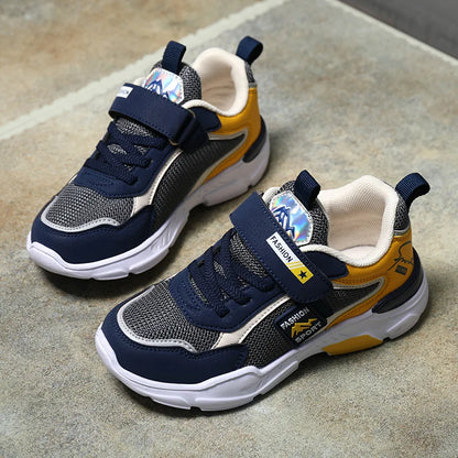 Kids Mesh Running Shoes Fashion Youngsters Teens Casual Walking Students Sneakers Breathable Soft Children Outdoor Sports Tennis