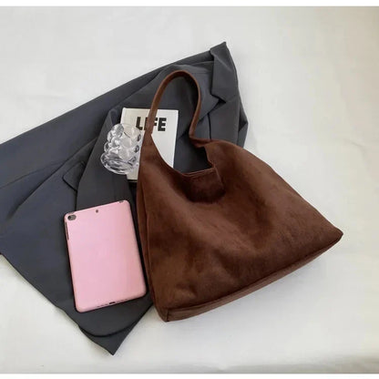 Korean suede bucket bag, women's casual commuting shoulder tote bag, autumn/winter 2025 new underarm set bag