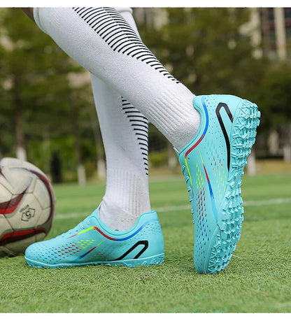 New Men Football Boots Non-Slip High-quality Woman Soccer Shoes Grass Cleats Futsal Sneakers Match Indoor Outdoor Football Shoes