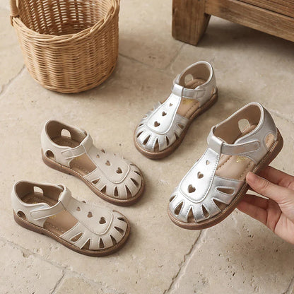 Summer Girl's Sandals Heart Hollow Out T-strap Versatile Kids Casual Shoes With Velcro Cover Toe Fashion Children Sandal 26-36