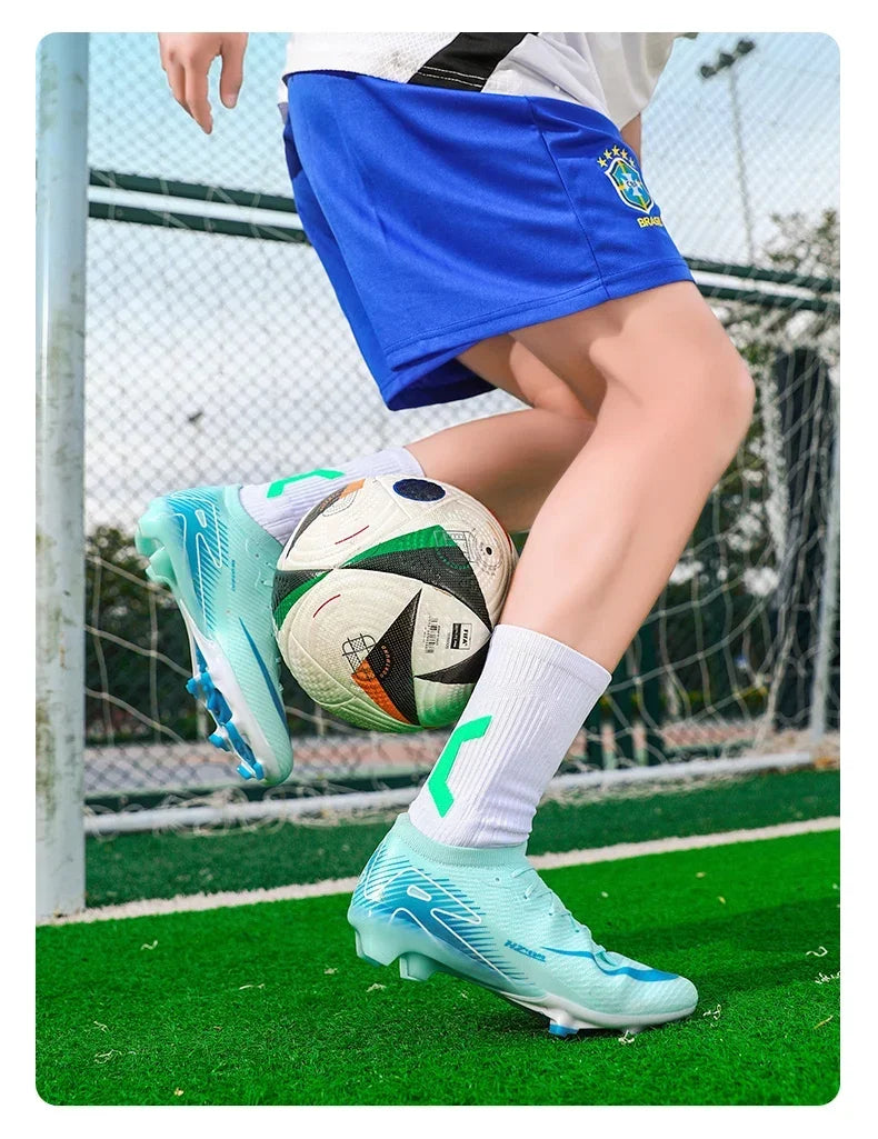New Men Football Boots Match Indoor Breathable Ultralight Grass Cleats Soccer Shoes Long Spikes Sneakers Training Drop Shipping