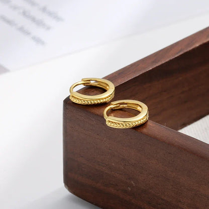 925 Sterling Silver Simple Statement Gold Twist Huggies Ear Loops for Women Fashion Elegant Girl Hoop Earrings Jewelry