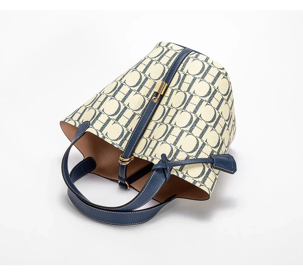 Large Capacity Commuter Travel Handbag Luxury Brand Fashion Texture Letter Printed Women's Shoulder Bag