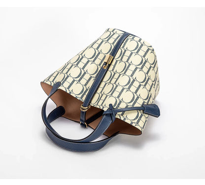 Large Capacity Commuter Travel Handbag Luxury Brand Fashion Texture Letter Printed Women's Shoulder Bag