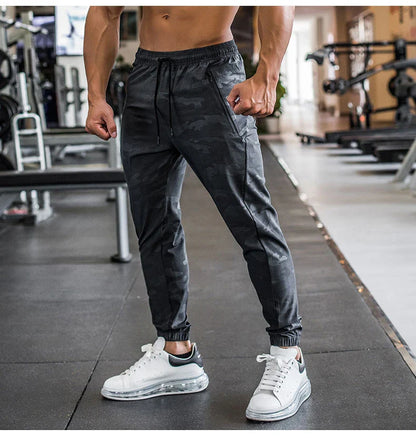 High Quality Camouflage Sweatpants Men Gym Fitness Sports Trousers Running Trackpants Elastic Dry Fit Zipper Pockets Long Pants