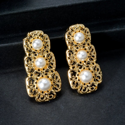 Conjunto de joias de luxo Dubai para mulheres, moderno, colar de pérolas, pulseira, anel, brincos, conjunto de joias banhadas a ouro 18k