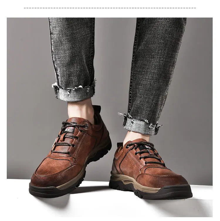 2024 Business Comfort Men's Shoes Simple versatile leather footwear Casual outdoor anti slip loafers male new comfortable flat