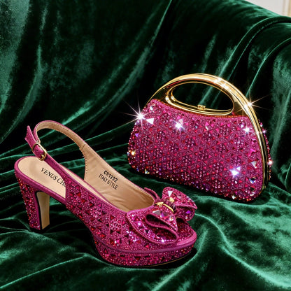 Conjunto de Sandálias de Salto Alto Peep Toe e Bolsa Chic Roxa Clara com Strass para Mulheres – Sapatos de Festa Italianos Elegantes Perfeitos para Casamentos