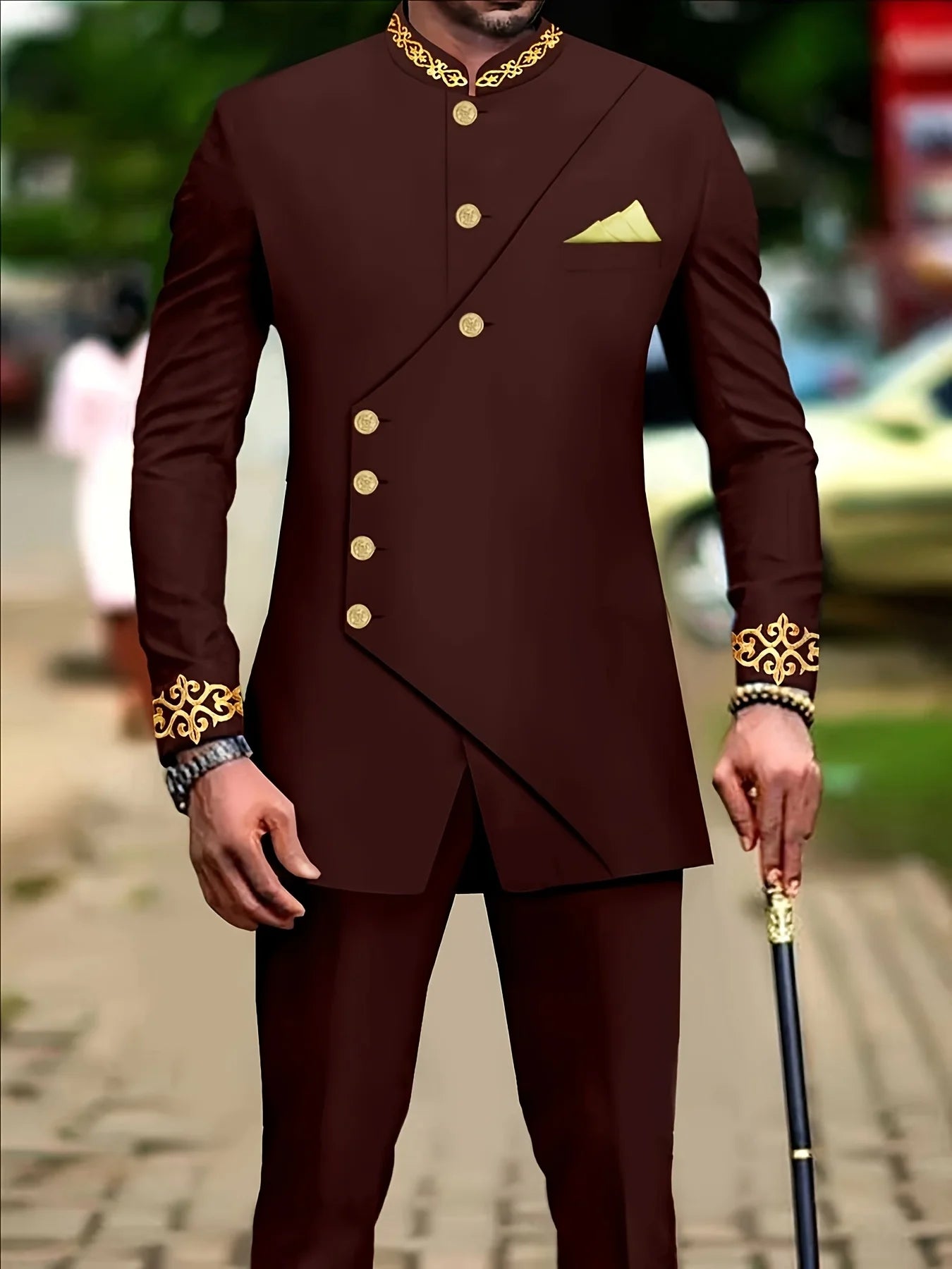 Men's casual two-piece suit set with long sleeves, mid-length jacket and trousers.