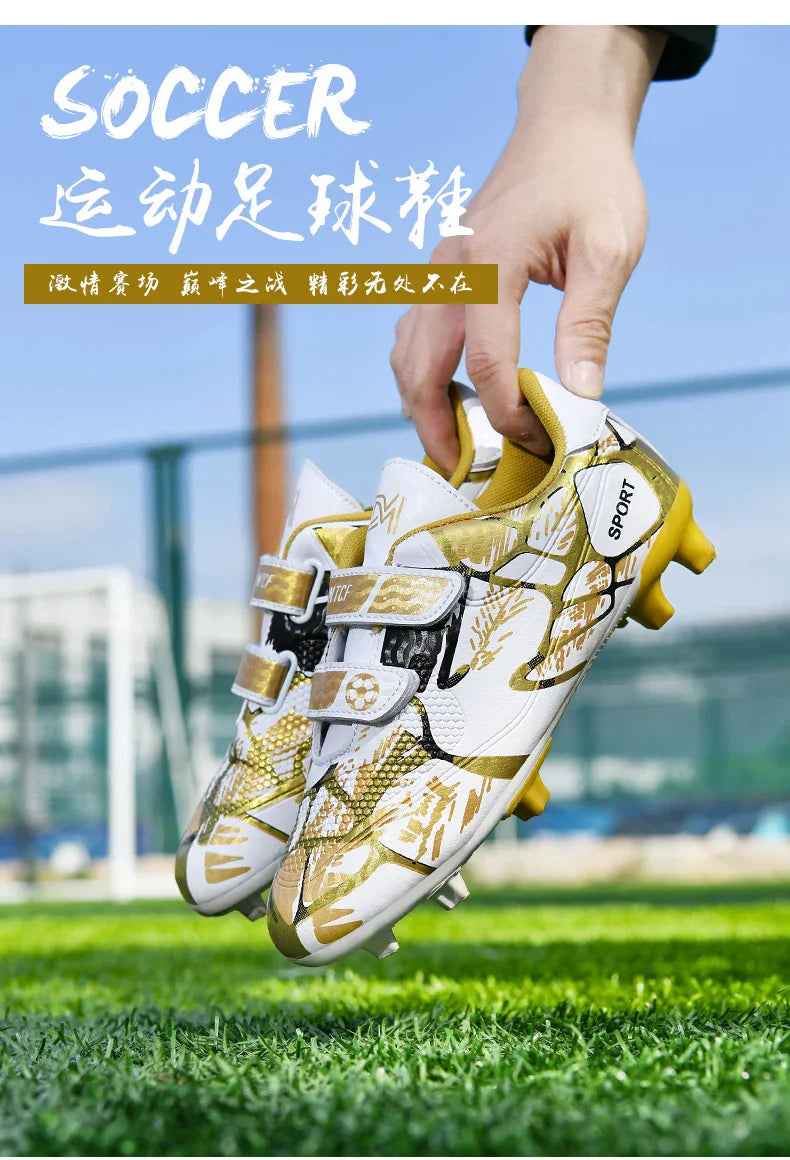 Professional Football Shoes Kids Futsal Sneakers Outdoor Low-cut Soccer Shoes Boys Lightweight Non-slip Children's Sports Shoes