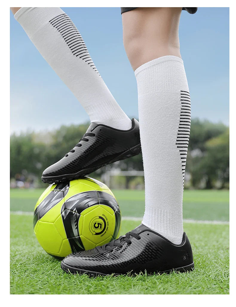 Professional Children Football Shoes Men Kids Soccer Shoes Boys Football Boots EU Size 33-45