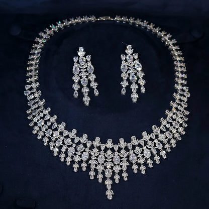 Luxury Floral Design Wedding Dubai Bridal Jewelry 2 PCS Set Shiny Cubic Zirconia CZ Necklace Pendant Earrings X0202