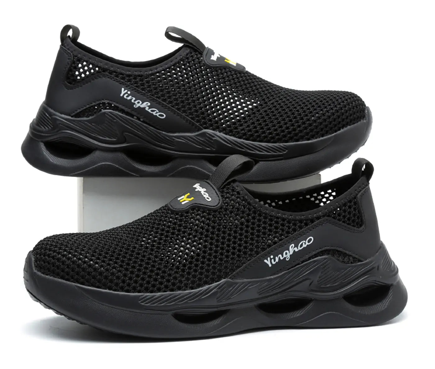 Lightweight safety shoes with large mesh, breathable, odor resistant, impact resistant, puncture resistant, and soft work shoes
